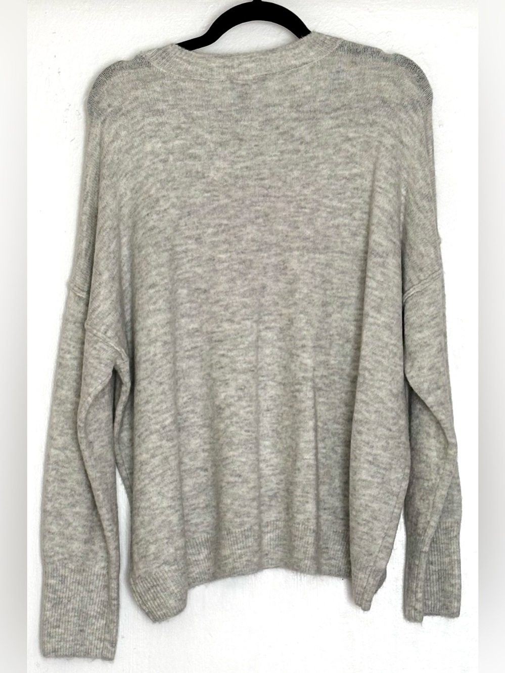 CeCe “Santa Baby” Script Crewneck Long Sleeve Sweater Gray Size L - Picture 3 of 5